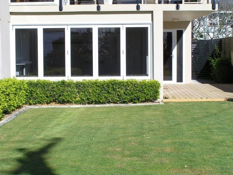 2/2c Twenty Seventh Avenue, Palm Beach QLD 4221