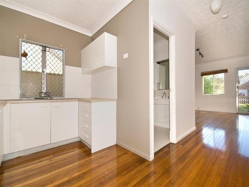 26 Twenty Fourth Avenue, Palm Beach QLD 4221