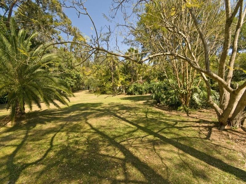 7 Camphorlaurel Court, Tallebudgera Valley QLD 4228
