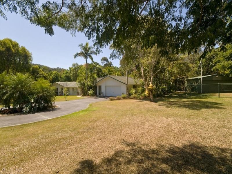 7 Camphorlaurel Court, Tallebudgera Valley QLD 4228