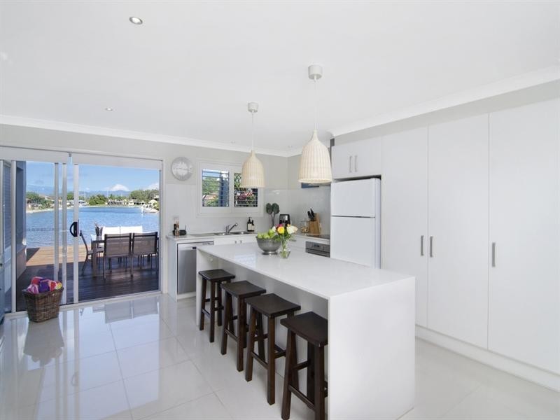 98 Townson Avenue, Palm Beach QLD 4221