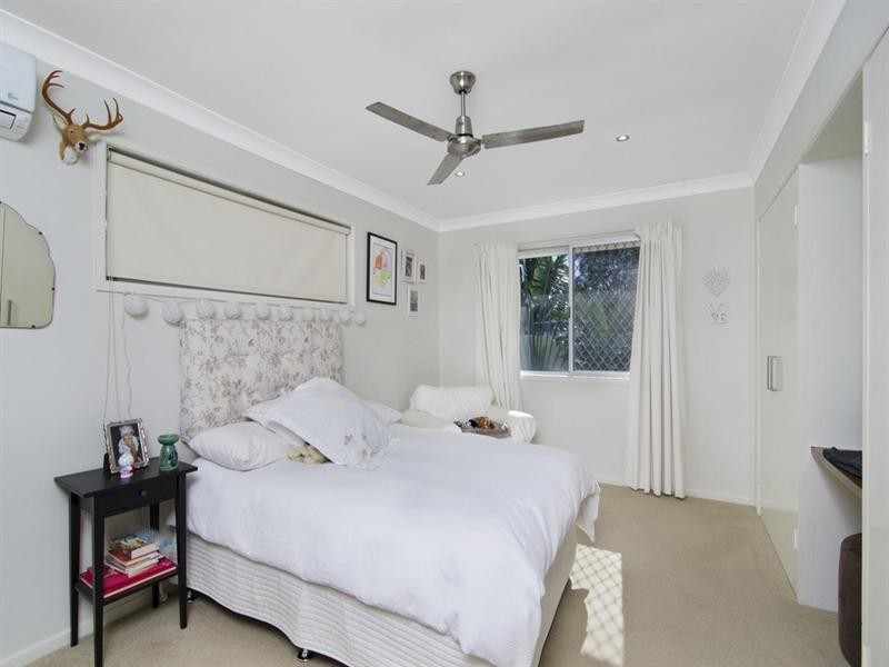 98 Townson Avenue, Palm Beach QLD 4221