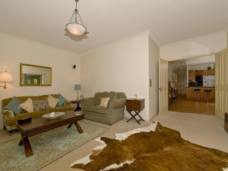 6 Curringa Court, Tallebudgera QLD 4228