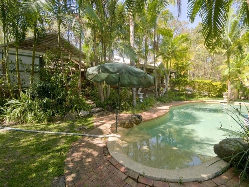 6 Curringa Court, Tallebudgera QLD 4228