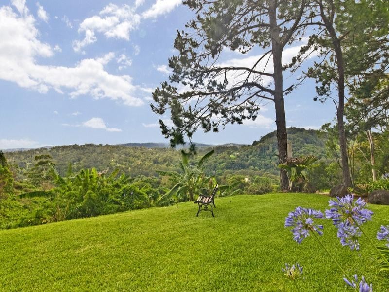43 Plaza Street, Tallebudgera Valley QLD 4228