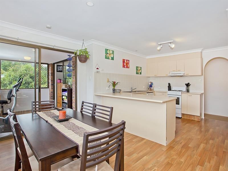 183 K P McGrath Drive, Elanora QLD 4221