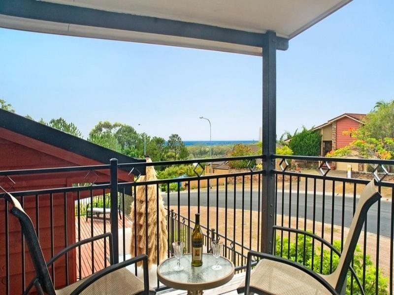 5 Bindoon Close, Elanora QLD 4221