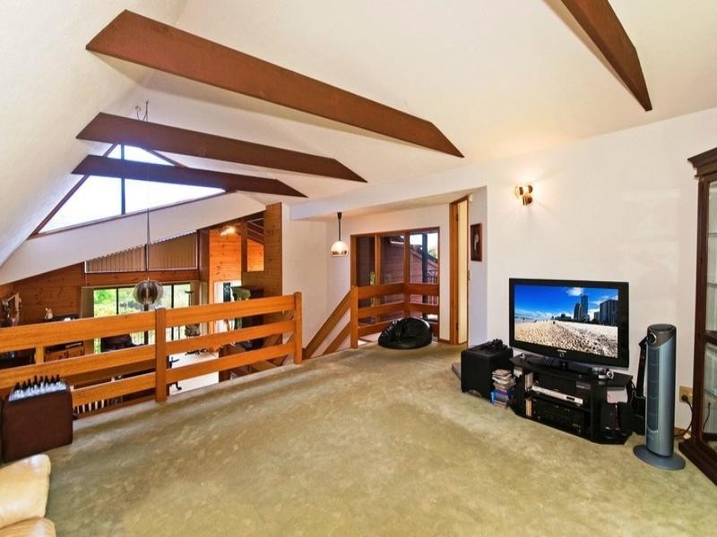 5 Bindoon Close, Elanora QLD 4221