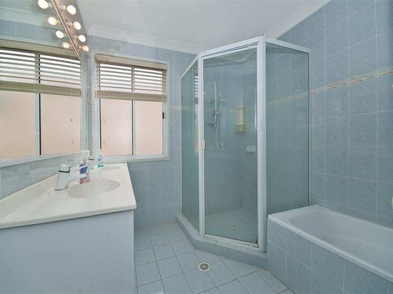 45 Doubleview Drive, Elanora QLD 4221