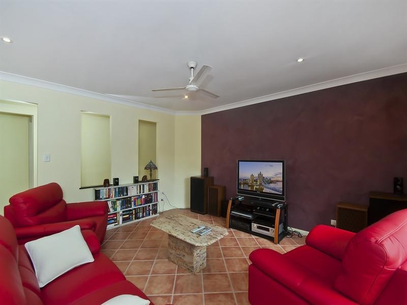 15 Wollemi Court, Reedy Creek QLD 4227