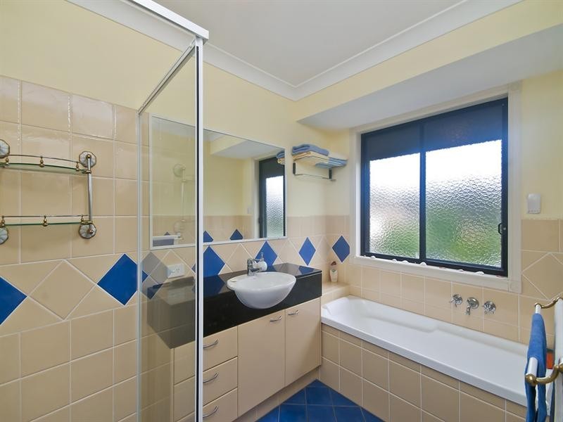 15 Wollemi Court, Reedy Creek QLD 4227