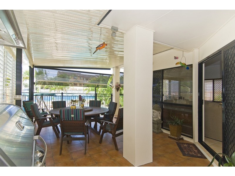 18 Fourteenth Avenue, Palm Beach QLD 4221