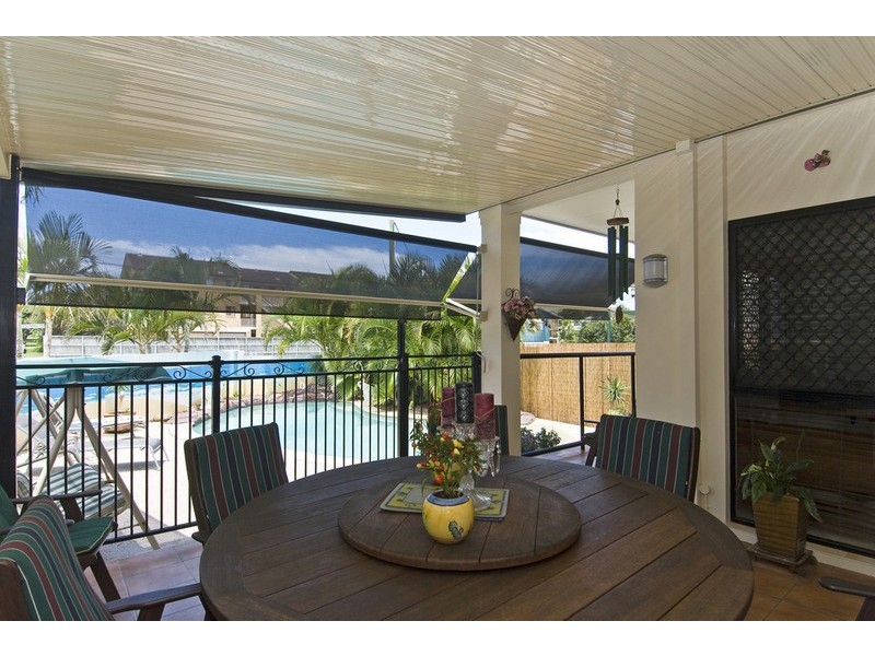 18 Fourteenth Avenue, Palm Beach QLD 4221