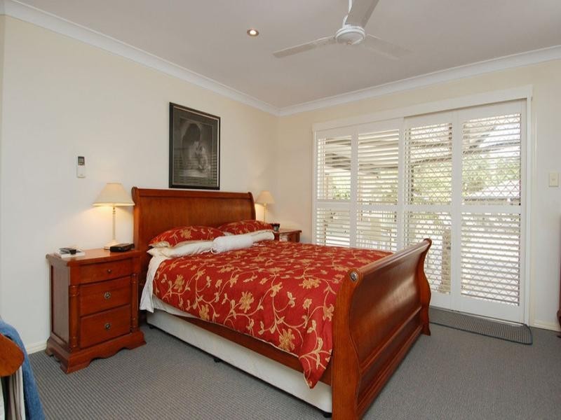 17 Jamberoo Court, Tallebudgera QLD 4228