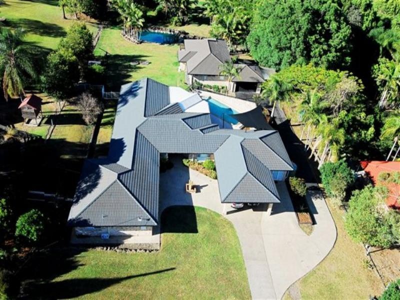 17 Jamberoo Court, Tallebudgera QLD 4228