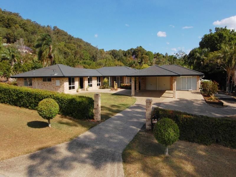 17 Jamberoo Court, Tallebudgera QLD 4228