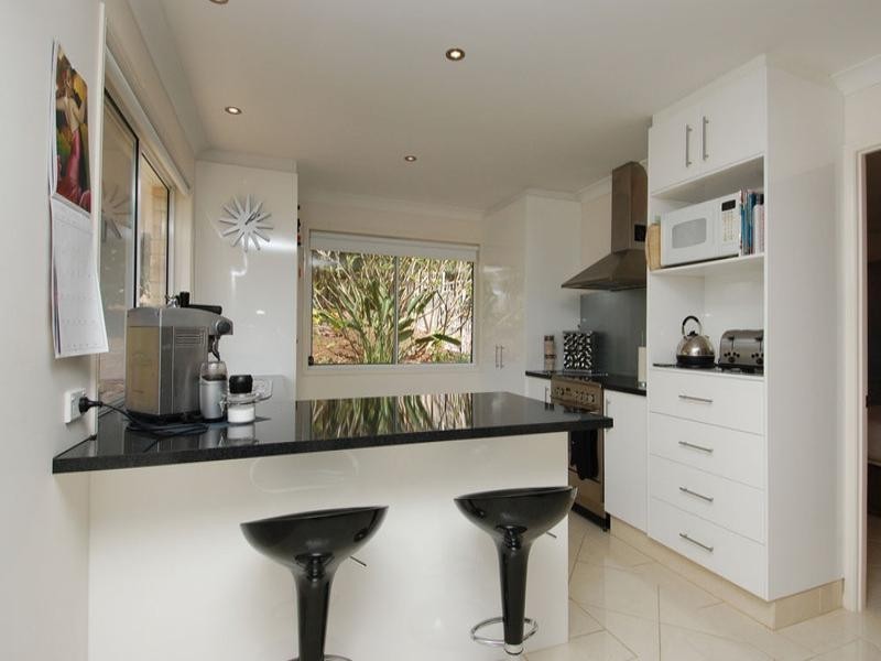 17 Jamberoo Court, Tallebudgera QLD 4228