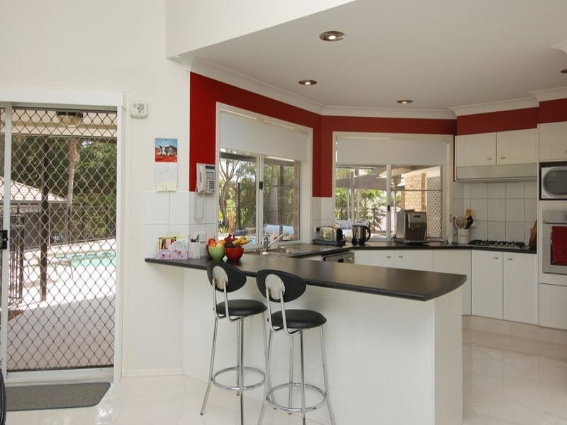 17 Jamberoo Court, Tallebudgera QLD 4228