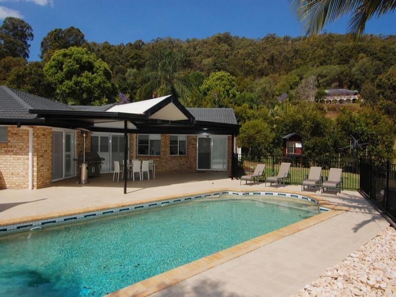 17 Jamberoo Court, Tallebudgera QLD 4228