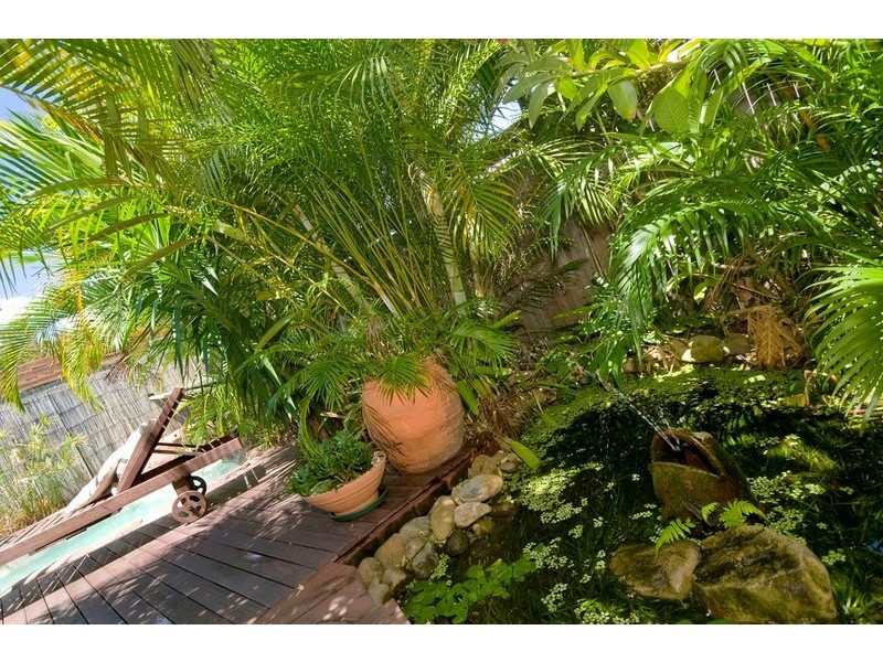 6 Border Drive, Currumbin Waters QLD 4223