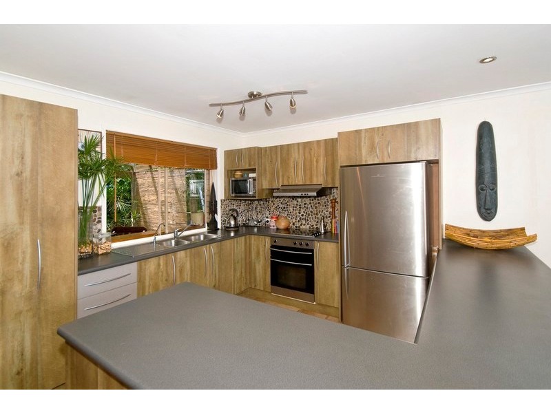 6 Border Drive, Currumbin Waters QLD 4223