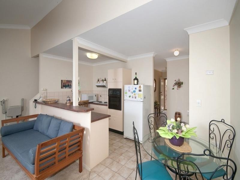 42/18 Bienvenue Drive, Currumbin Waters QLD 4223