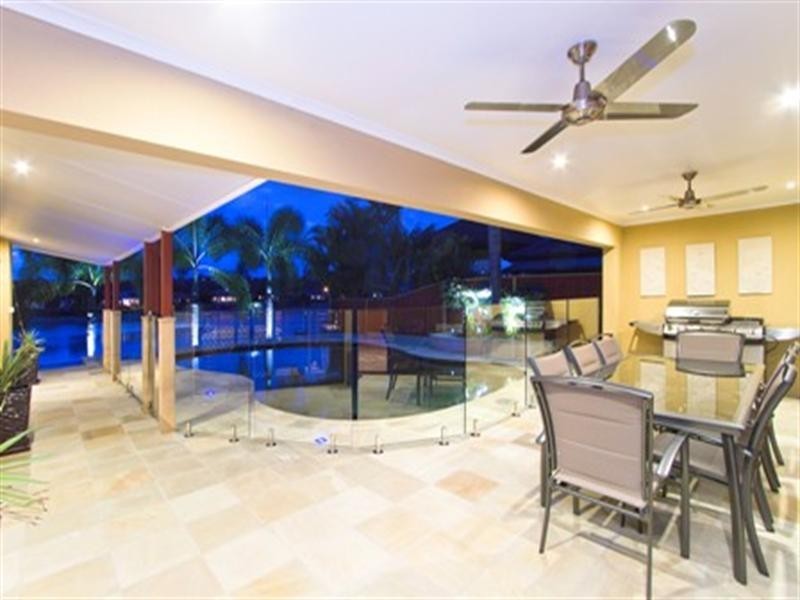 67 Dogwood Drive, Palm Beach QLD 4221