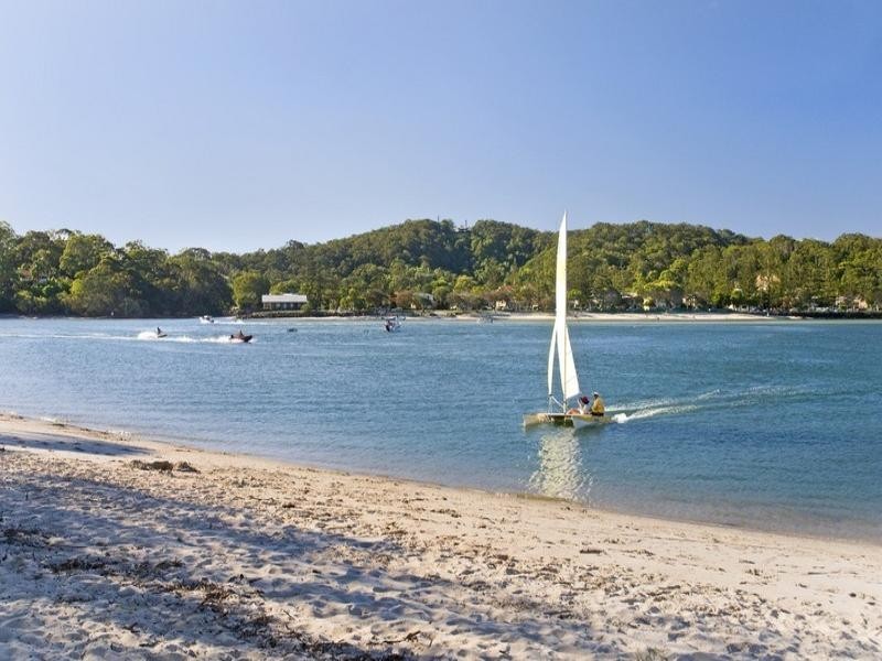 2/51 Tallebudgera Drive, Palm Beach QLD 4221