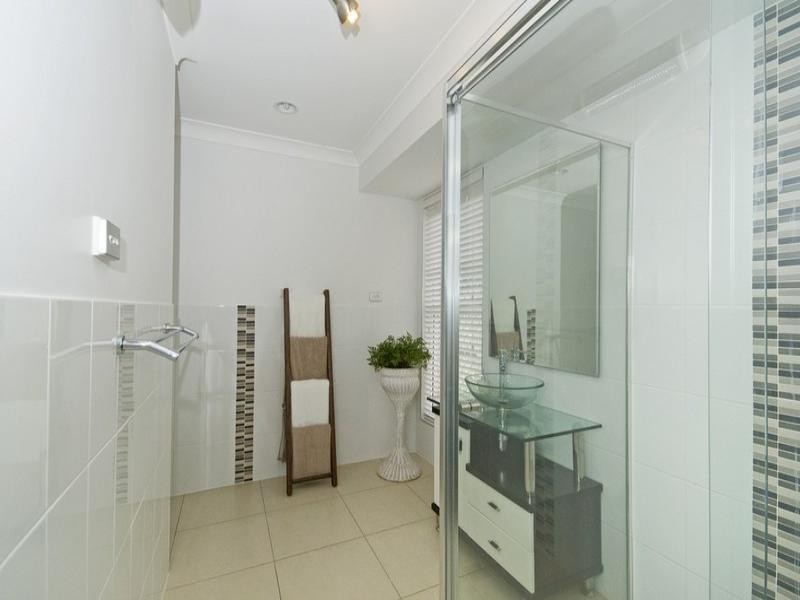248 Nineteenth Avenue, Elanora QLD 4221