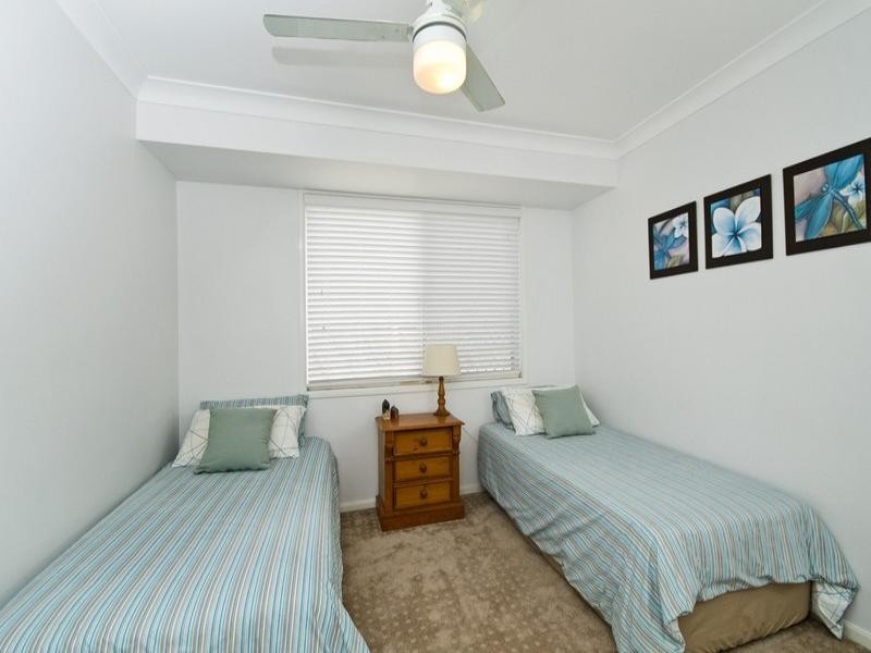 248 Nineteenth Avenue, Elanora QLD 4221