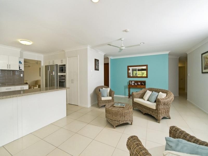 248 Nineteenth Avenue, Elanora QLD 4221