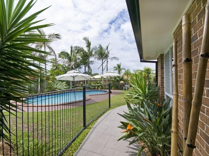 248 Nineteenth Avenue, Elanora QLD 4221