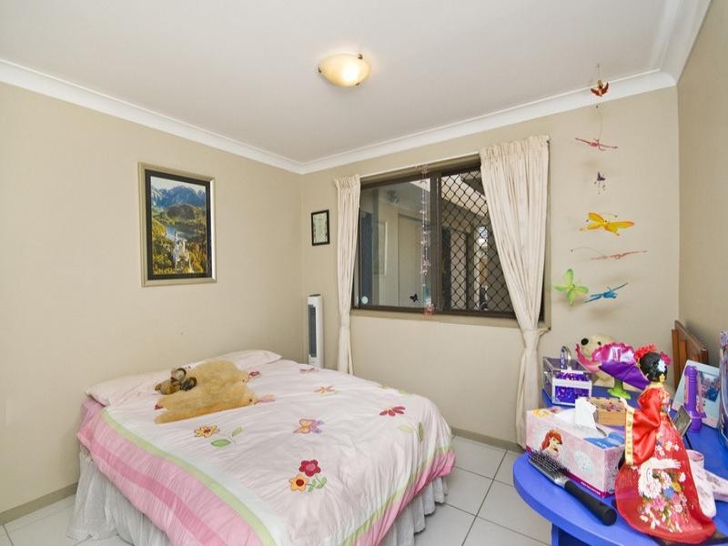 4 Ebony Place, Palm Beach QLD 4221