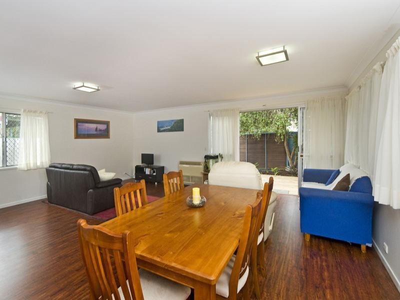 62 Fifth Avenue, Palm Beach QLD 4221