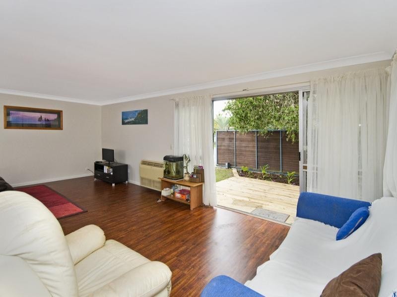 62 Fifth Avenue, Palm Beach QLD 4221