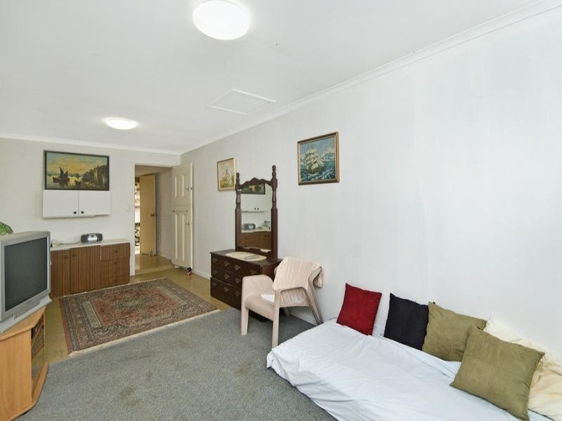 17 Fatsia Court, Elanora QLD 4221