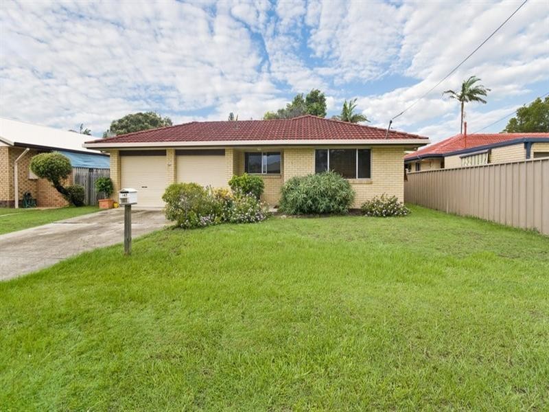 247 Mallawa Drive, Palm Beach QLD 4221