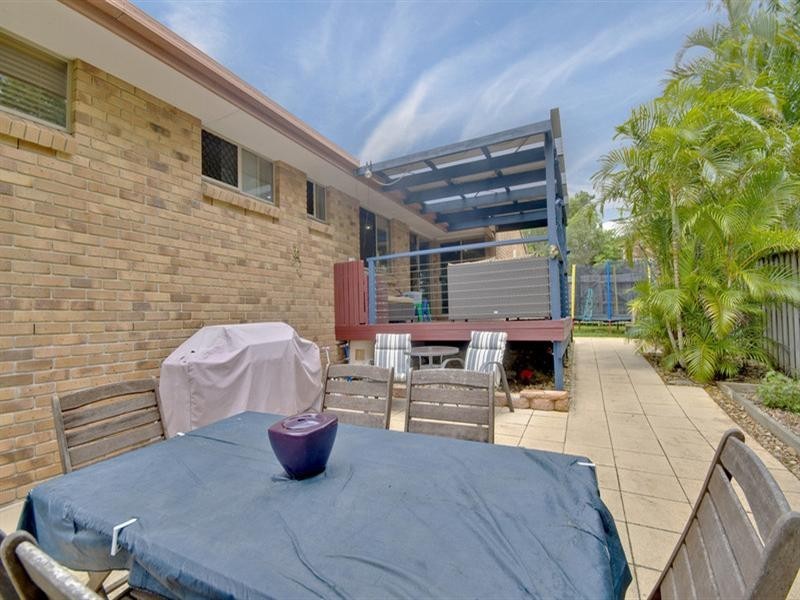 39 Zinnea Street, Elanora QLD 4221