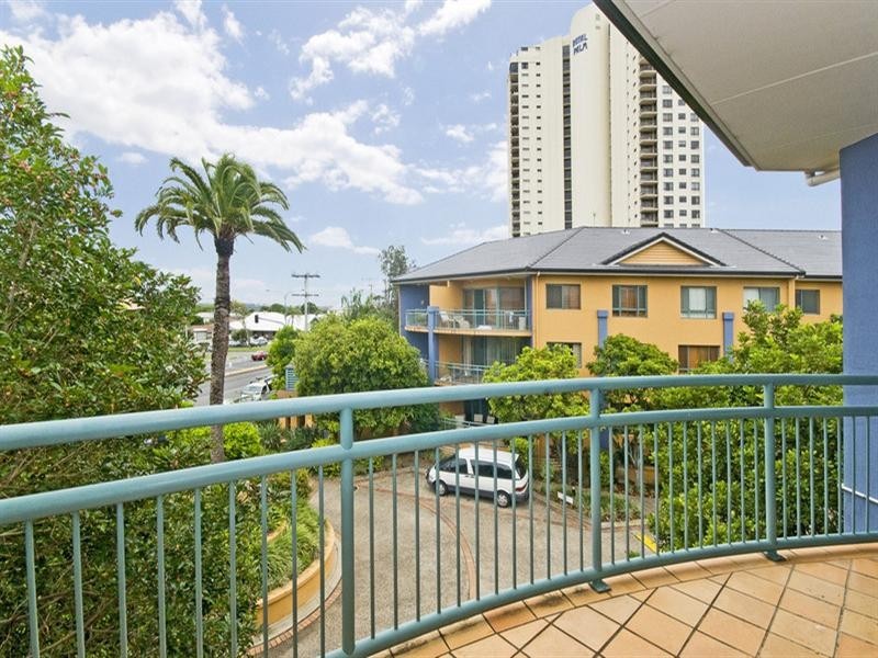 123/955 Gold Coast Highway, Palm Beach QLD 4221