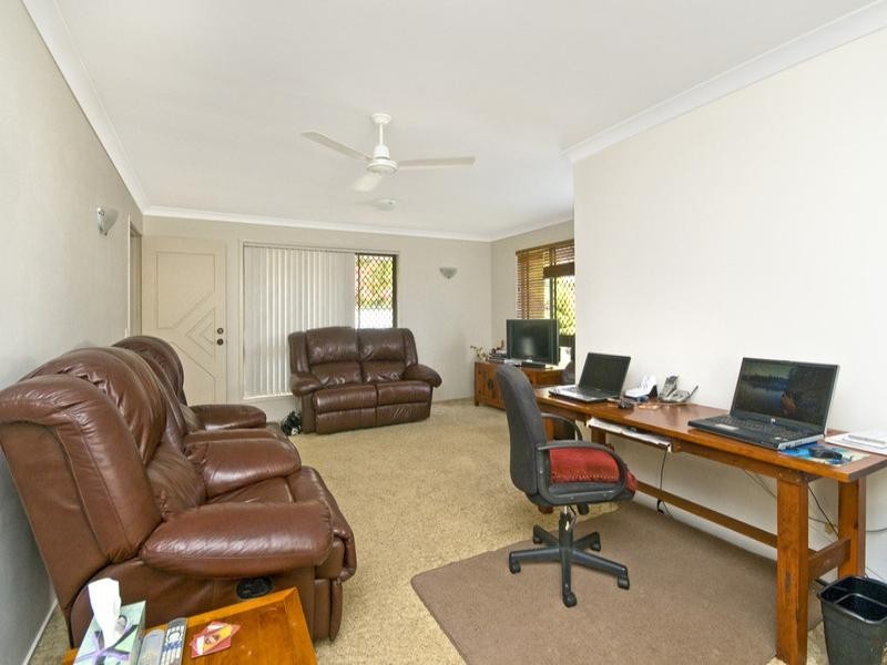 1/59 Darnel Street, Elanora QLD 4221