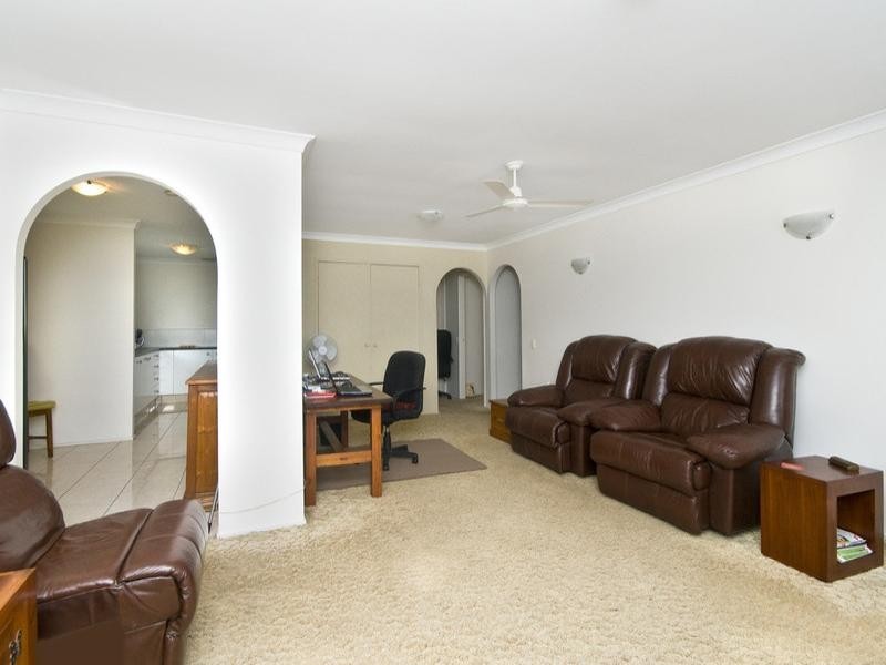 1/59 Darnel Street, Elanora QLD 4221