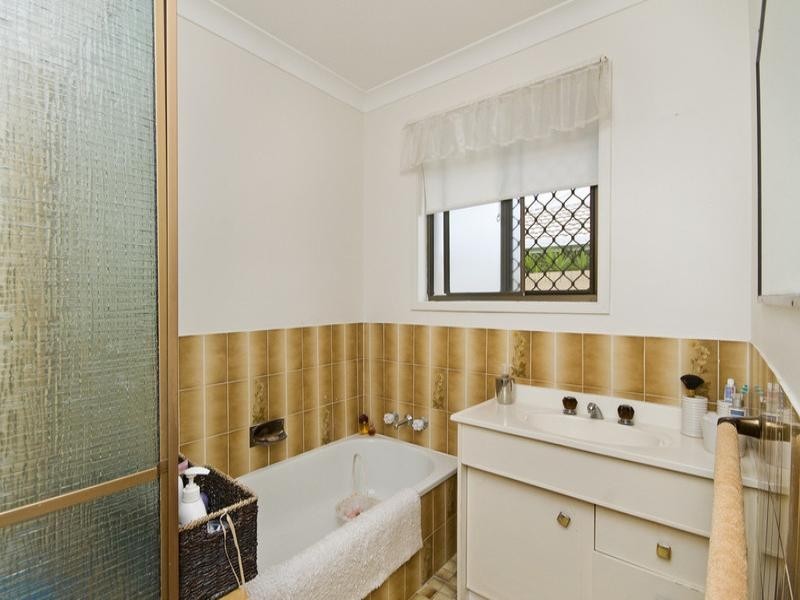 1/59 Darnel Street, Elanora QLD 4221