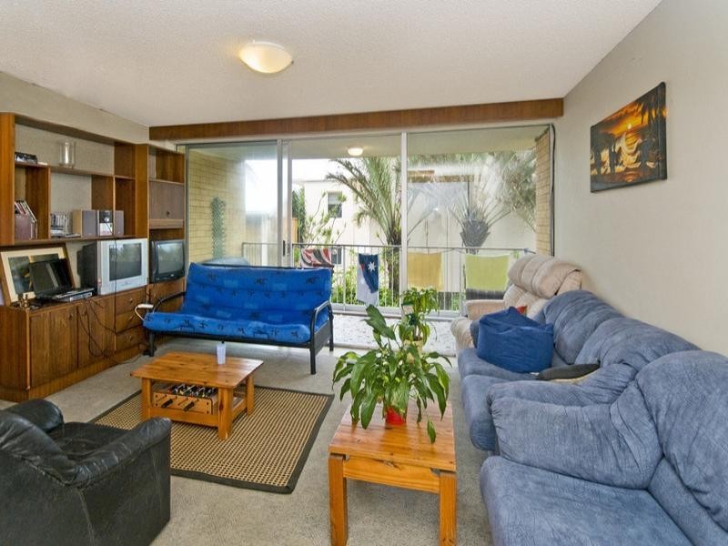 2a/1501 Gold Coast Highway, Palm Beach QLD 4221