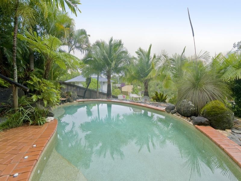 64 Angelica Street, Elanora QLD 4221