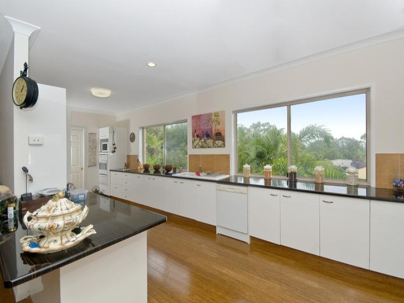 64 Angelica Street, Elanora QLD 4221