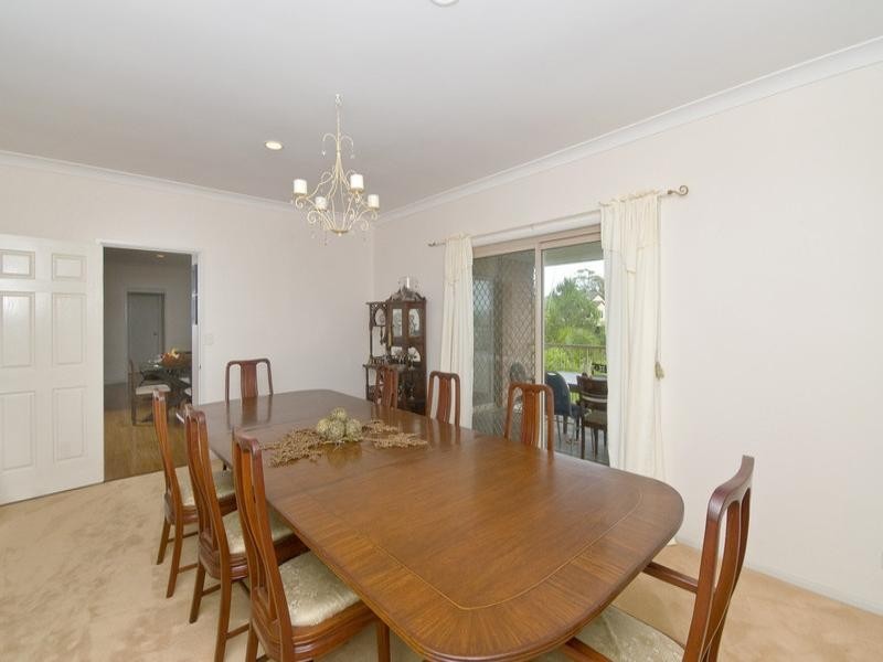 64 Angelica Street, Elanora QLD 4221