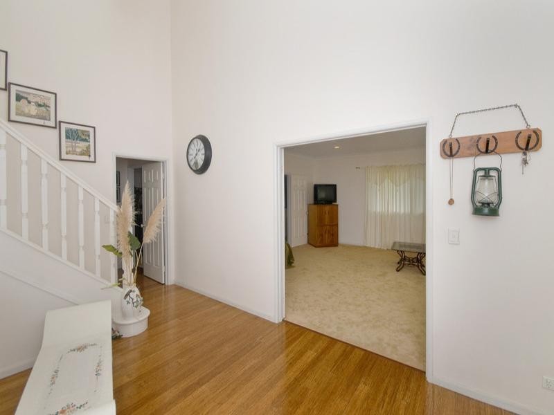 64 Angelica Street, Elanora QLD 4221