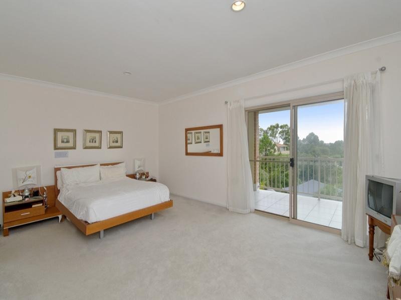 64 Angelica Street, Elanora QLD 4221