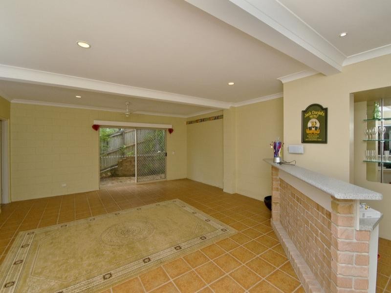 64 Angelica Street, Elanora QLD 4221