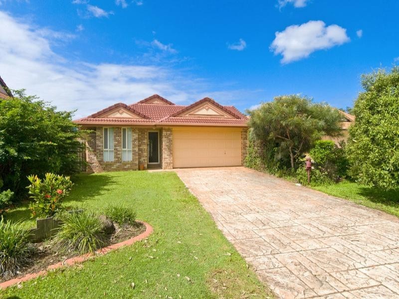 12 Typha Place, Elanora QLD 4221